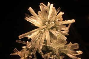 wiccan healing crystals #8 selenite